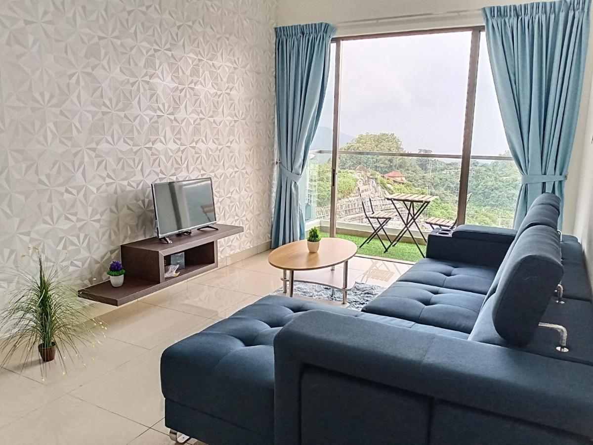 Comfyhome At Palas Horizon Residence With Sunrise View ブリンチャン エクステリア 写真