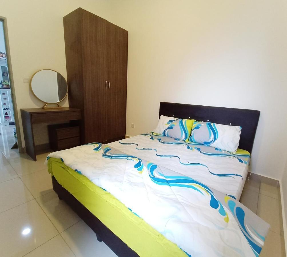 Comfyhome At Palas Horizon Residence With Sunrise View ブリンチャン エクステリア 写真