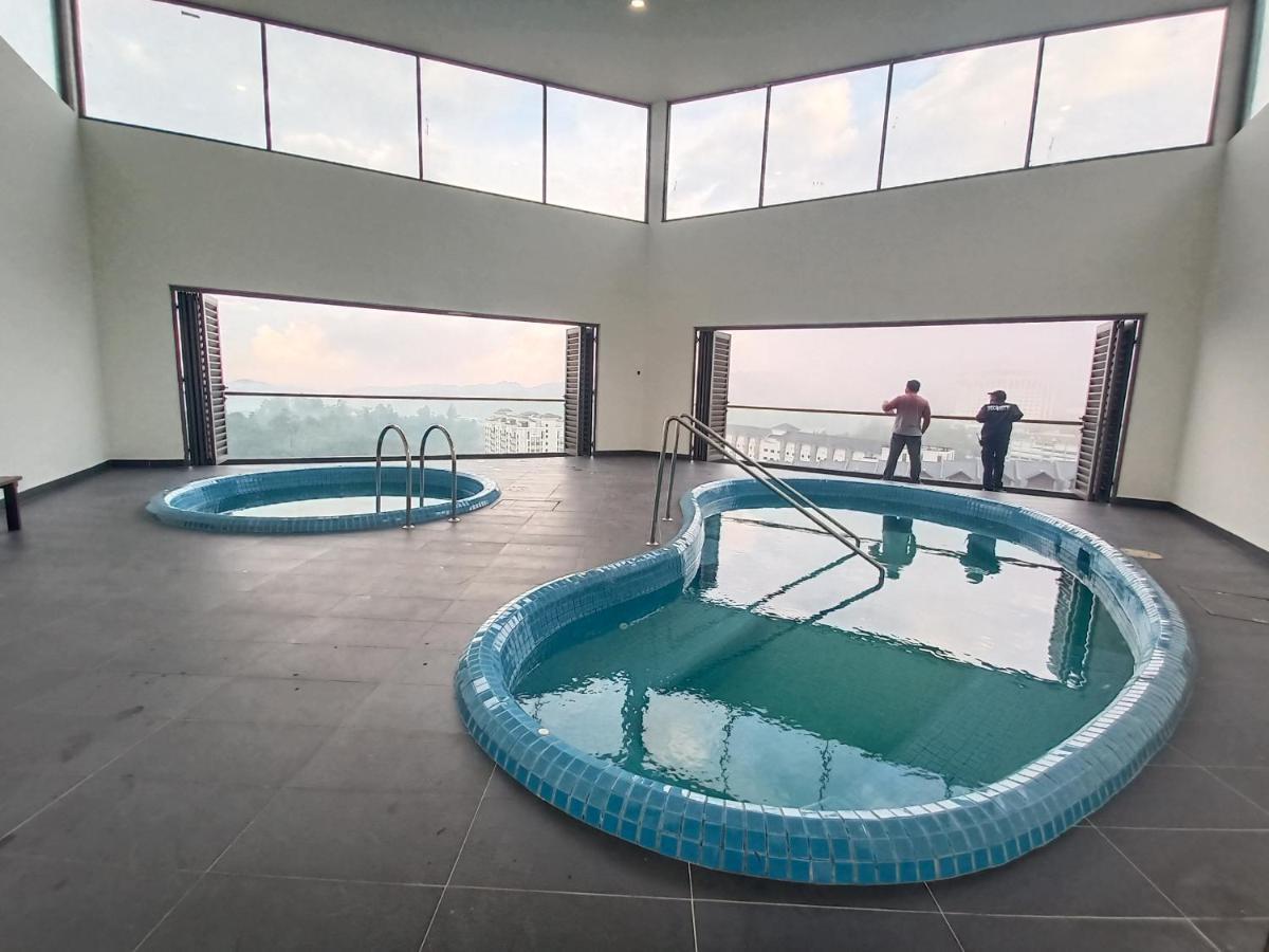 Comfyhome At Palas Horizon Residence With Sunrise View ブリンチャン エクステリア 写真